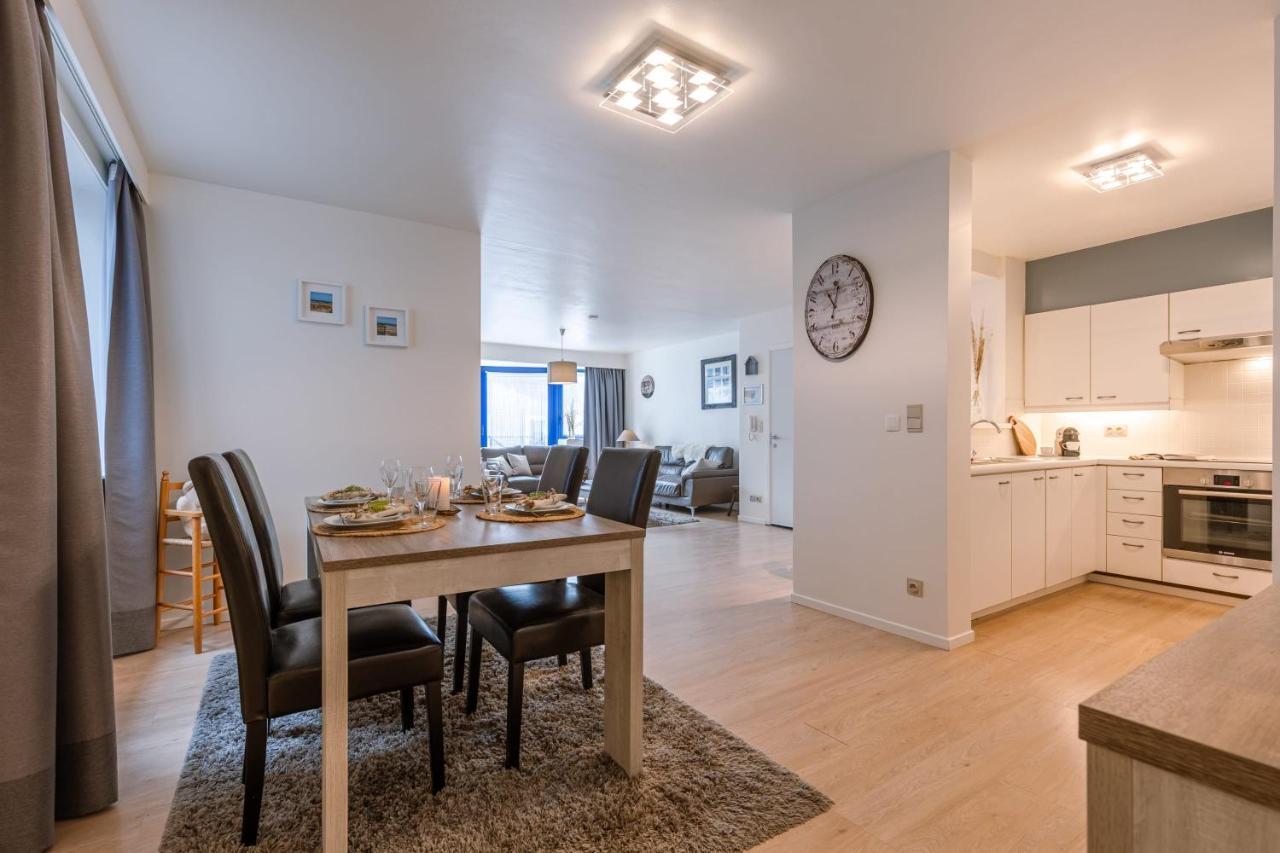Charming Apartment Near The Beach Blankenberge Esterno foto